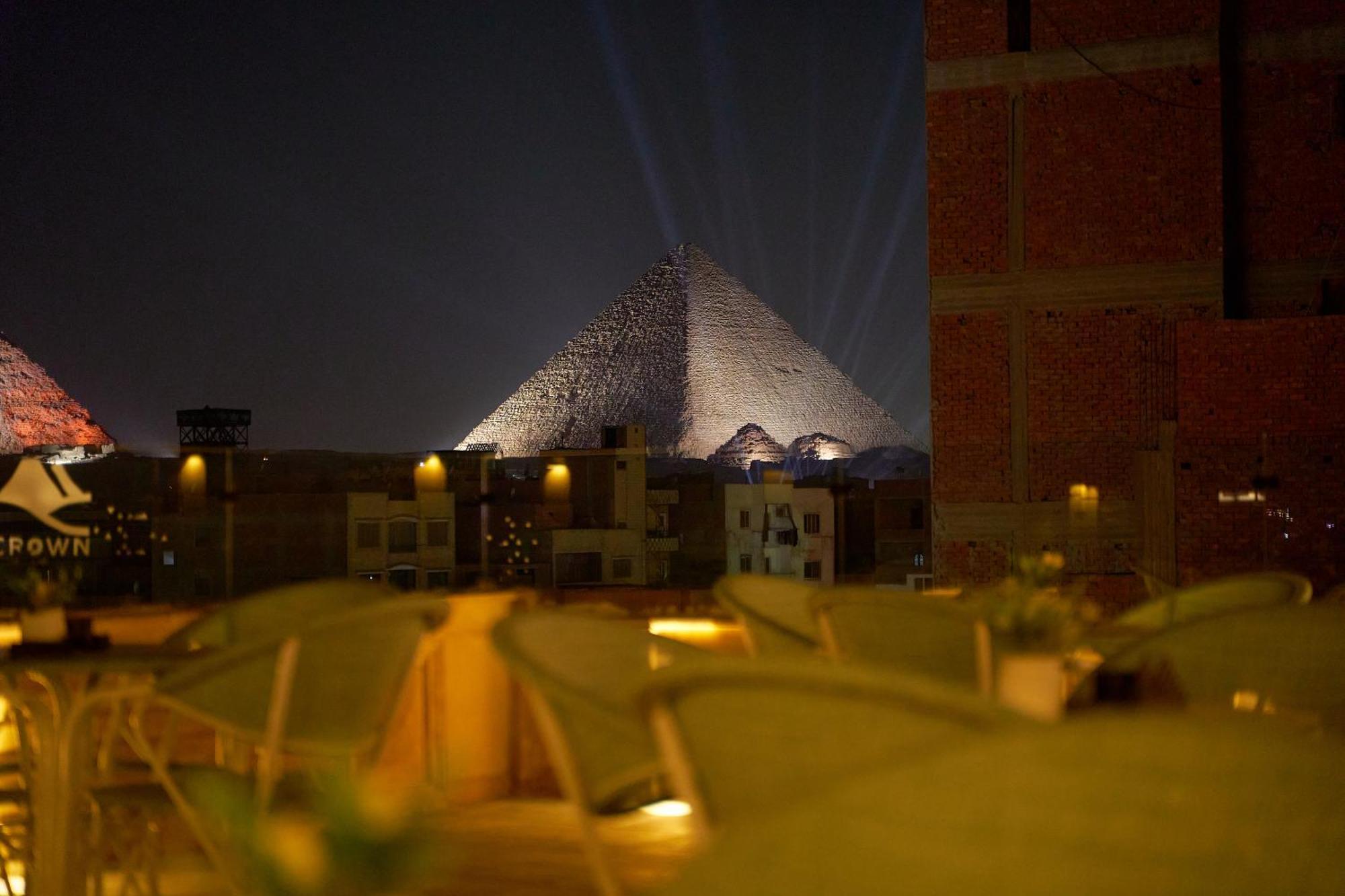 Crown Pyramids View Hotel Giza Екстер'єр фото