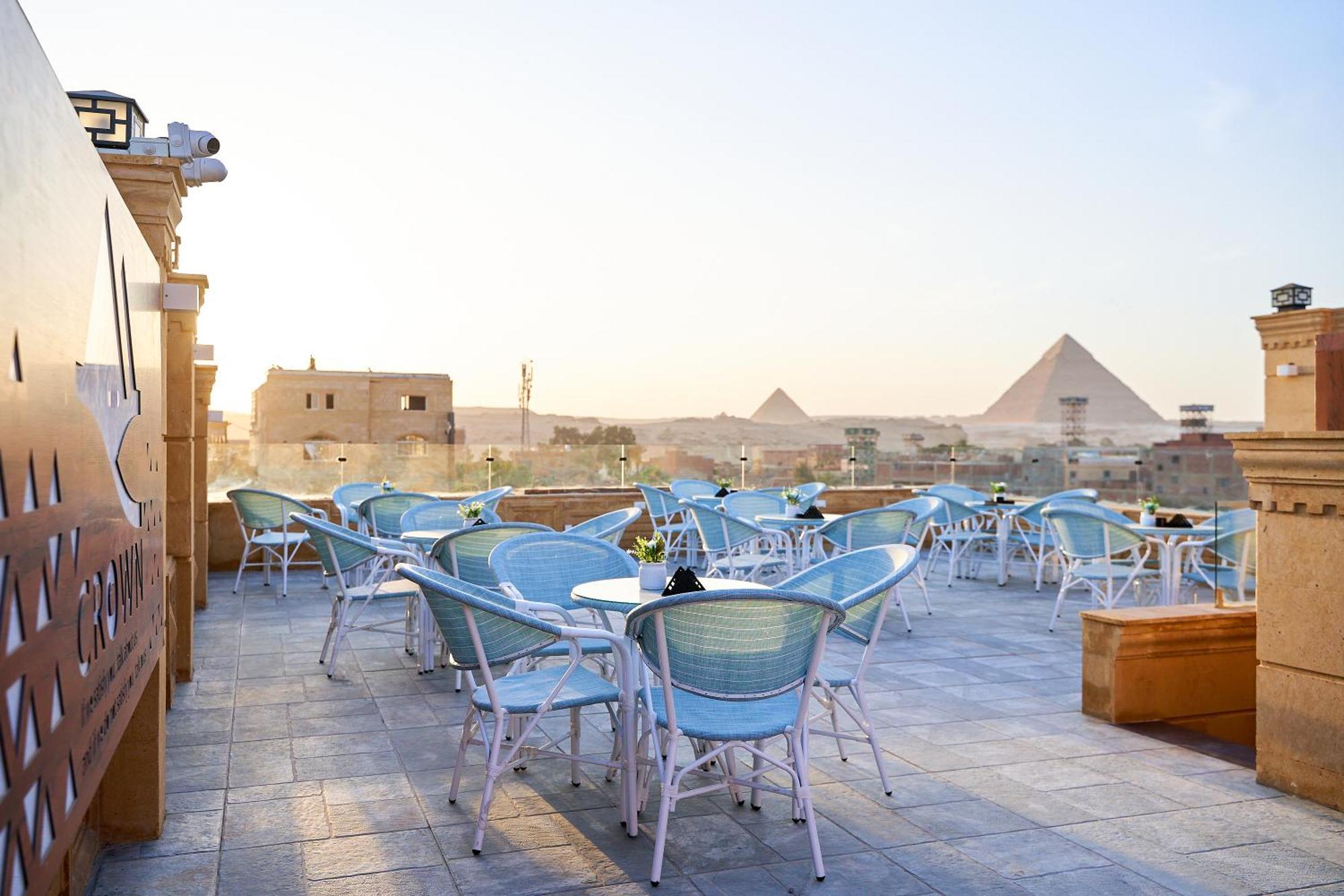 Crown Pyramids View Hotel Giza Екстер'єр фото