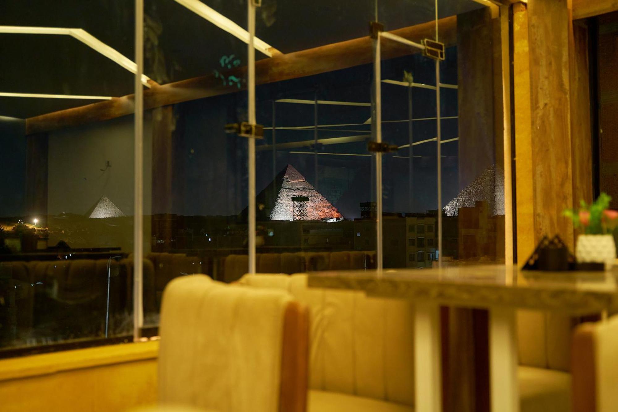 Crown Pyramids View Hotel Giza Екстер'єр фото