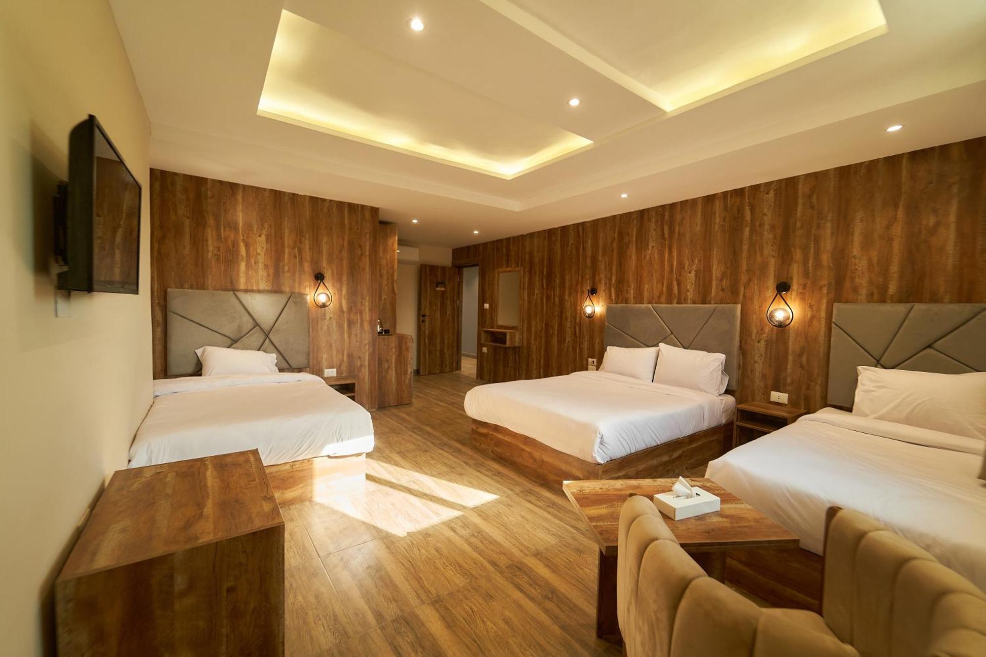 Crown Pyramids View Hotel Giza Екстер'єр фото
