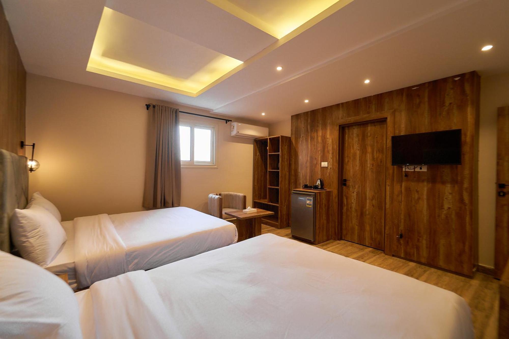 Crown Pyramids View Hotel Giza Екстер'єр фото
