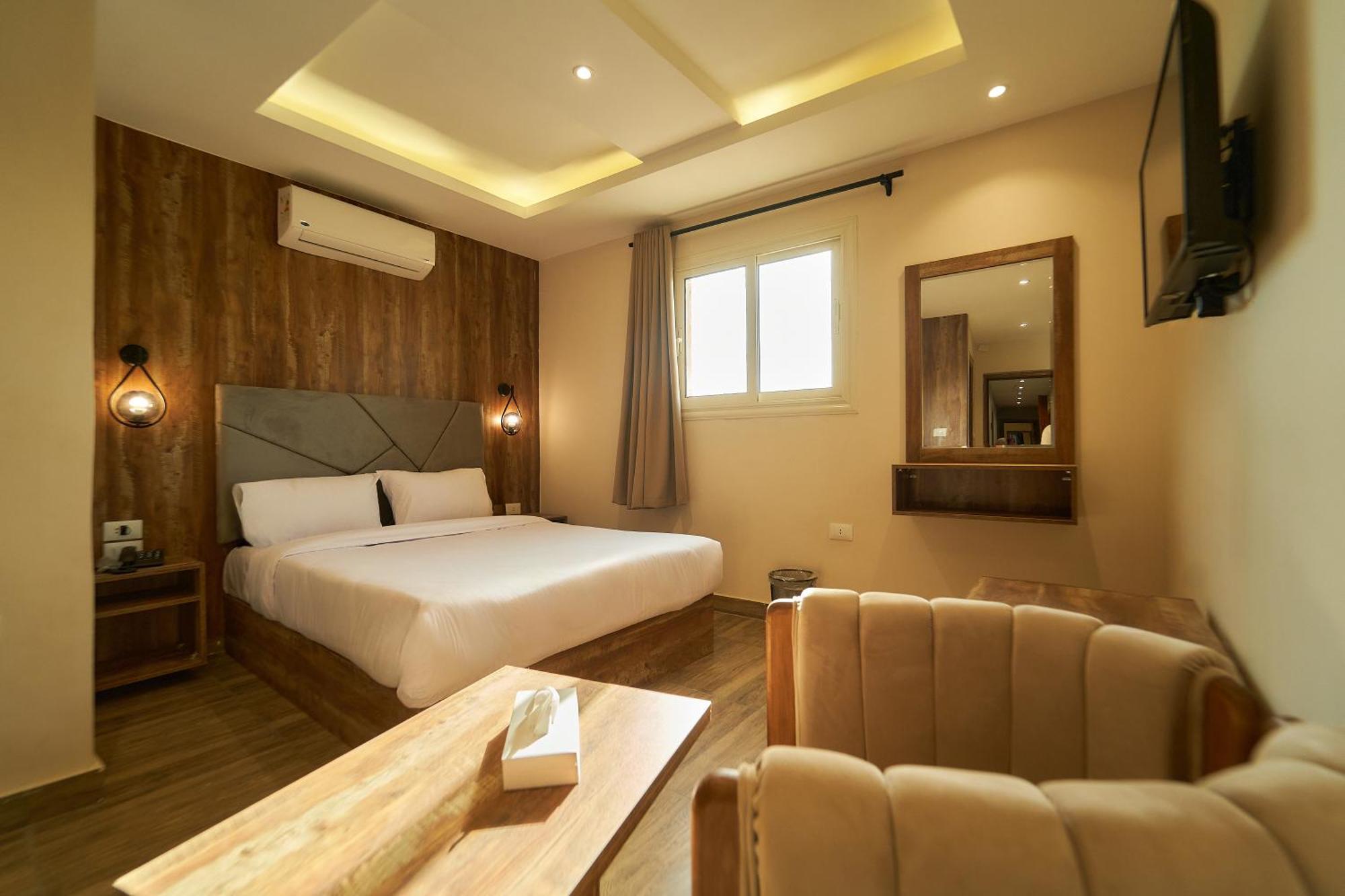 Crown Pyramids View Hotel Giza Екстер'єр фото