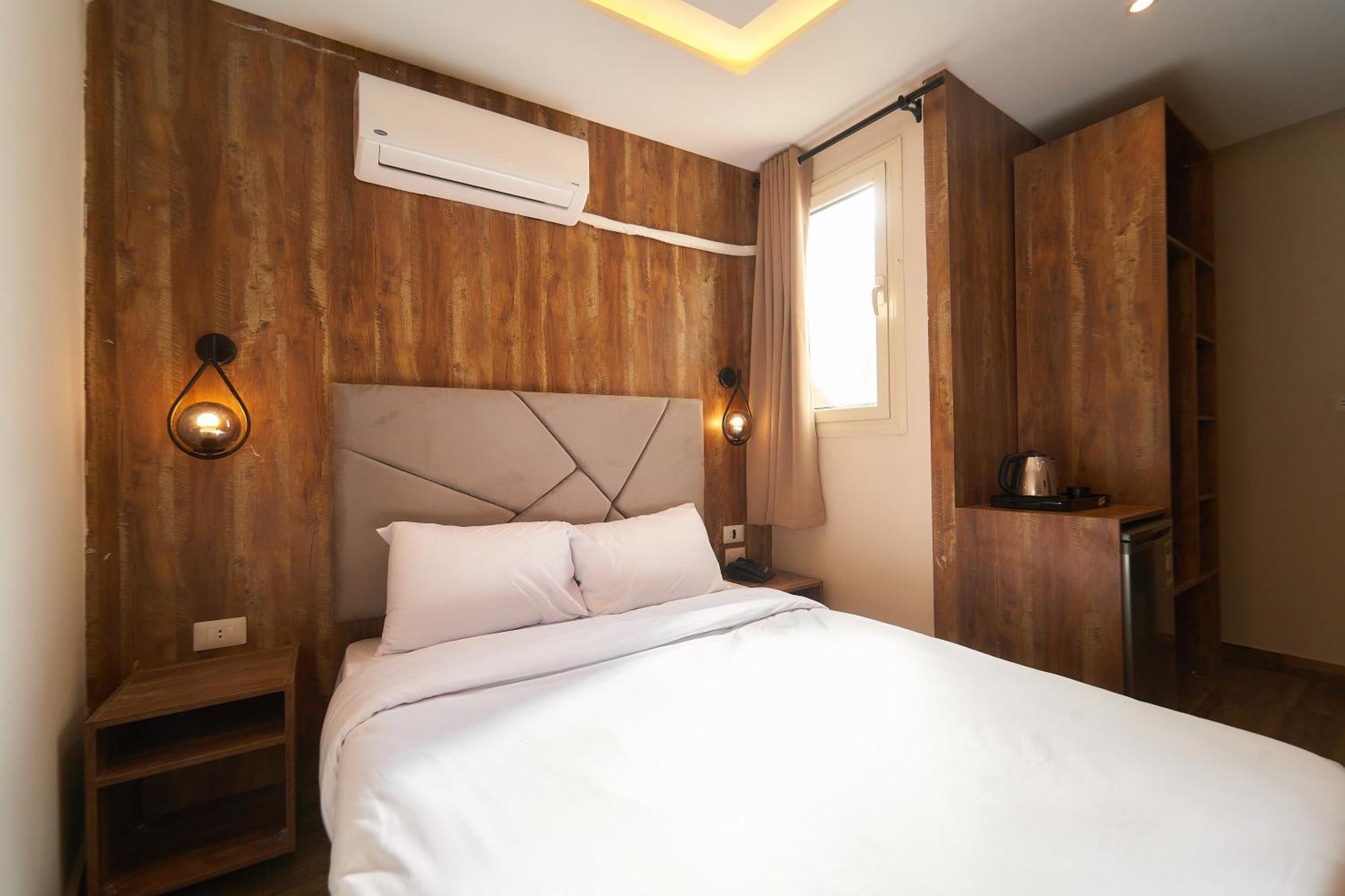 Crown Pyramids View Hotel Giza Екстер'єр фото
